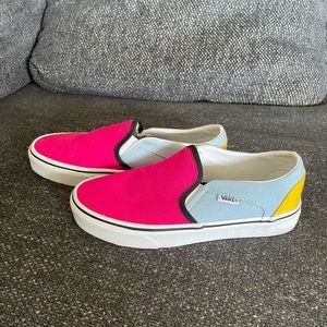 Vans Colorblock Classic Slip-On, Size 6 womens